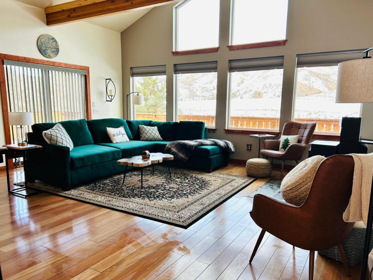 Twin Pines Cabin In Wilderness Ranch On Hwy 21, Amazing Views, 20 Ft Ceilings, Fully Fenced Yard, Pet Friendly, , Go Paddle Boarding At Lucky Peak, Or Snowshoeing In Idaho City And Take In The Hot Springs, Sleeps 10! Boise Exterior foto